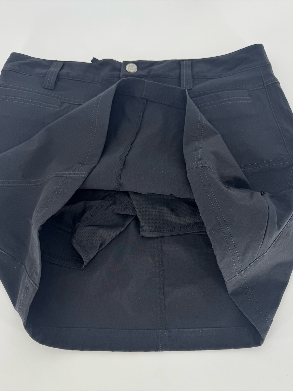 Athleta Black Women's Athletic
Skort Pockets Stretch Golf Tennis Size 8 - Picture 4 of 9